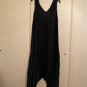 Bishop + Young Navy Blue Asymmetrical Elegant Sleeveless V-Neck Dress, Size S